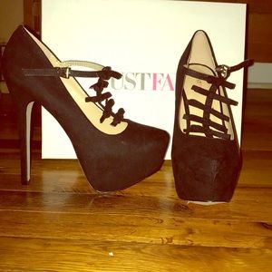 Black 5inch bow tie heels